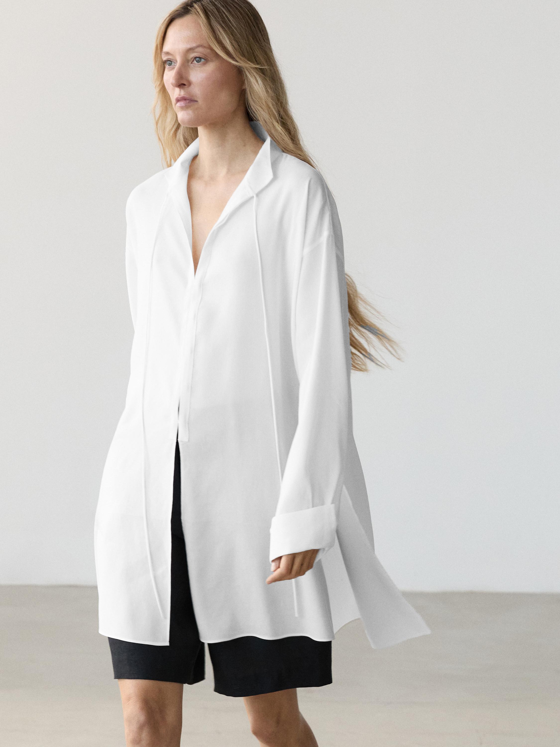Flowing linen blend shirt with stand collar